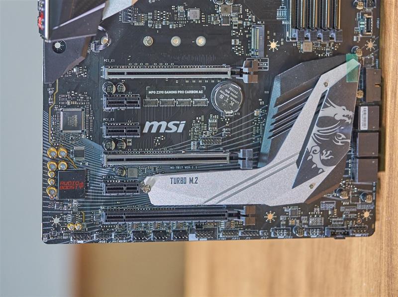 9代酷睿超頻式微!微星MPG Z390 GAMING PRO CARBON AC暗黑板主板評測:內存超頻時代到來