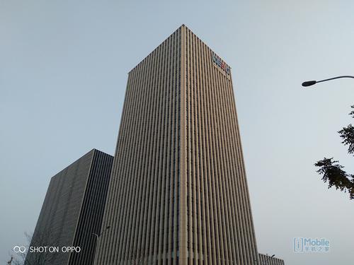 OPPO A7上手體檢:顏值與性能兼得