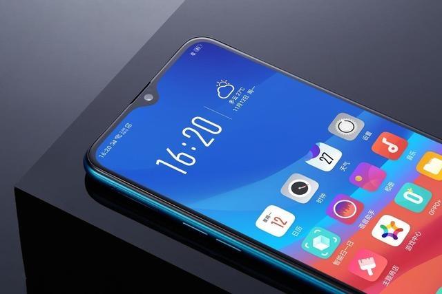 OPPO A7外觀賞析:OPPO又一款驚艷水滴屏之作