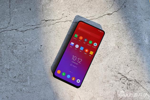 聯(lián)想Z5 Pro評(píng)測(cè): 驍龍710加持下的滑蓋全面屏