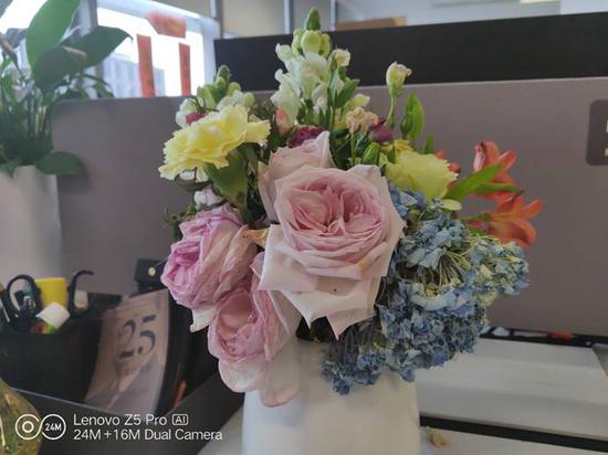 聯(lián)想Z5 Pro評測: 驍龍710加持下的滑蓋全面屏