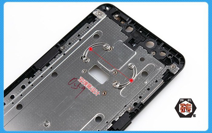  聯想Z5 Pro拆機圖解評測 聯想Z5 Pro做工好不好