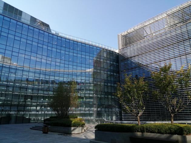 同樣是麒麟710!榮耀10青春版和華為暢享9Plus對比哪個好？