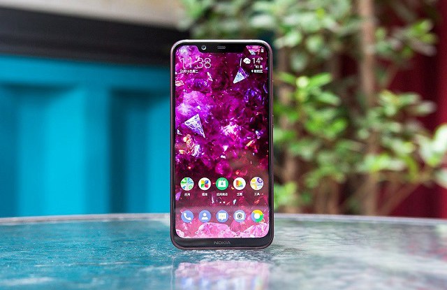 1500元手機哪個好?2018年大屏千元手機推薦 大屏手機追劇才夠爽!