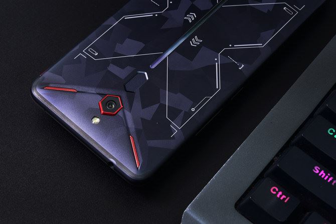 努比亞紅魔Mars電競手機評測