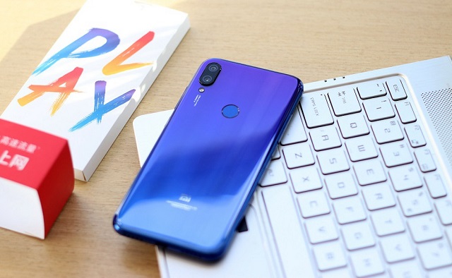 小米Play自帶流量怎么回事？小米Play自帶流量?jī)?yōu)缺點(diǎn)分析