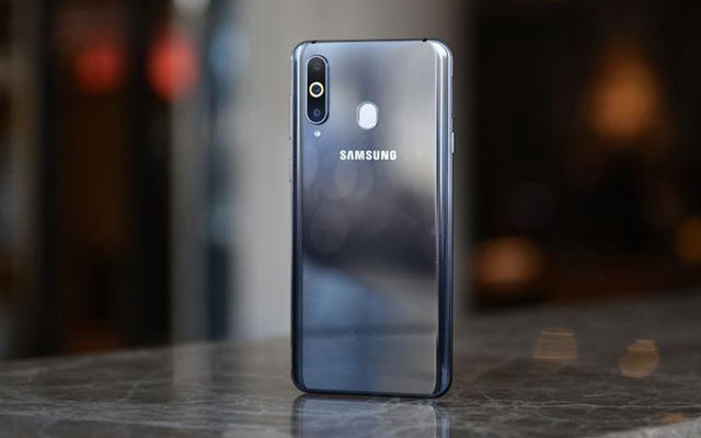 十二月發(fā)布的手機(jī)有哪些 2018年12月發(fā)布的新手機(jī)推薦大全