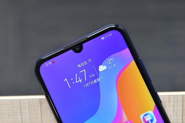 榮耀暢玩8A參數(shù)與圖賞 1分鐘看懂榮耀暢玩8A配置如何