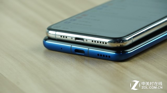 榮耀V20劍指果XS 旗艦機的博弈伯仲難分（審核不發(fā)） 