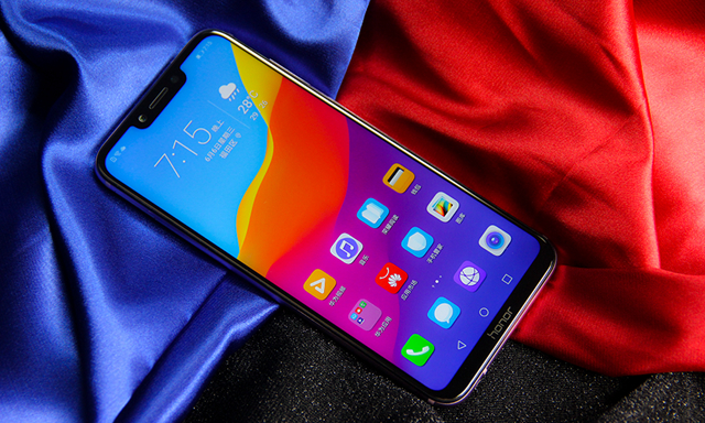 榮耀Play值得買嗎?全面的榮耀Play評(píng)測(cè)