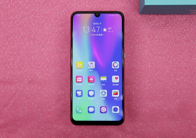 榮耀10青春版配置怎么樣 榮耀10青春版參數與圖賞