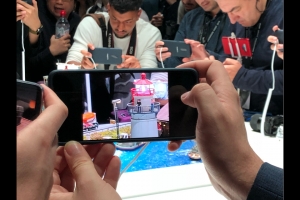 OPPO公布首款5G手機：驍龍855+超強10倍混合光學變焦