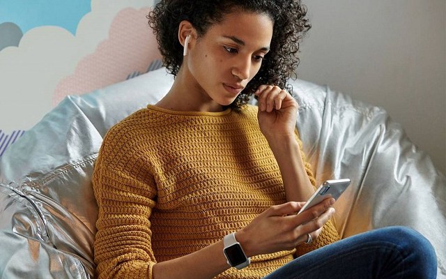 蘋果新一代AirPods2無線耳機發布：支持無線充電 1279元起