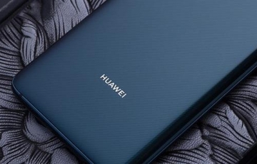 華為Mate 30 Pro曝光：搭載麒麟985、AI四攝、55W超級快充