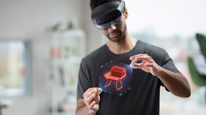 微軟HoloLens 2正式開始出貨，面向企業為主