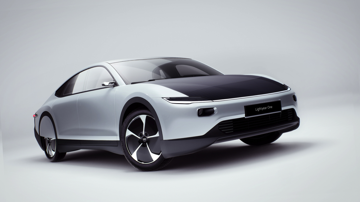 最新太陽能汽車《Lightyear One》公布 更安全更環保更長續航里程！